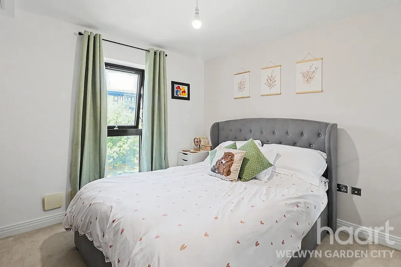 Bessemer Road, Welwyn Garden City, AL7, photo 16