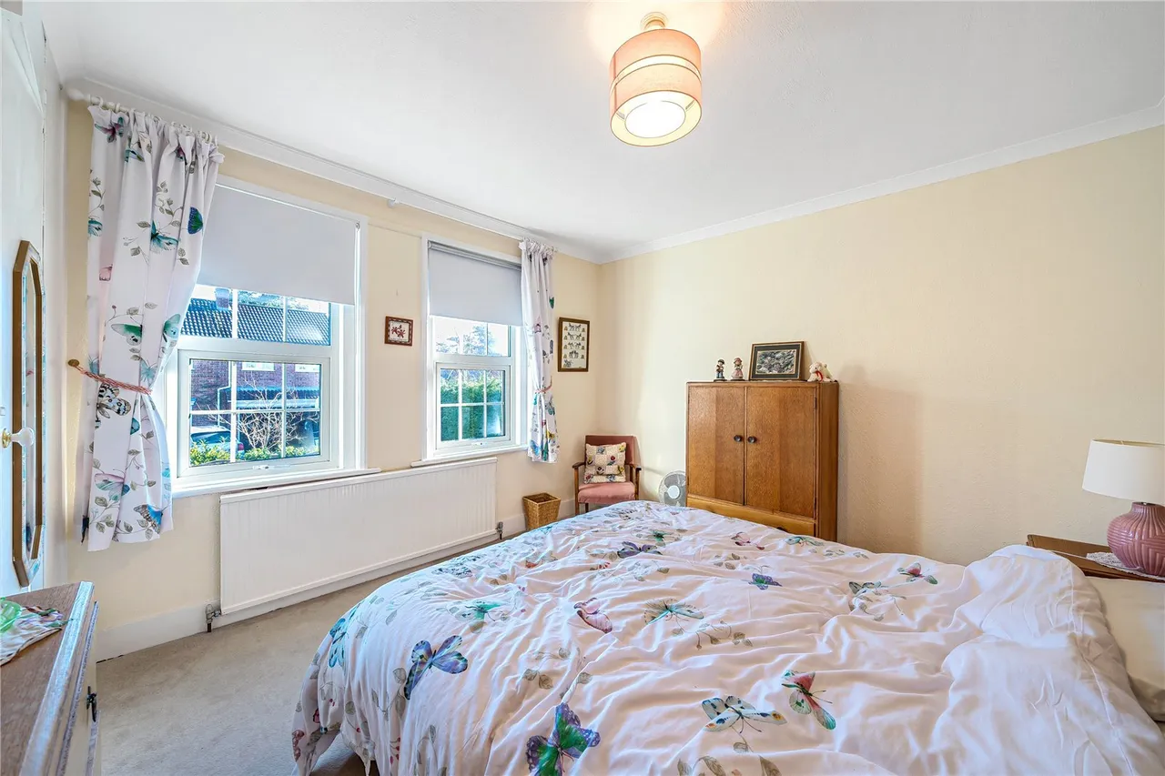 Mayflower Road, Whitehill, GU35, photo 4