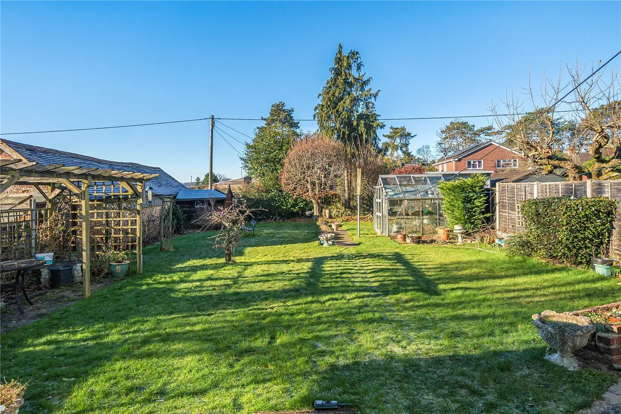 Mayflower Road, Whitehill, GU35, photo 8