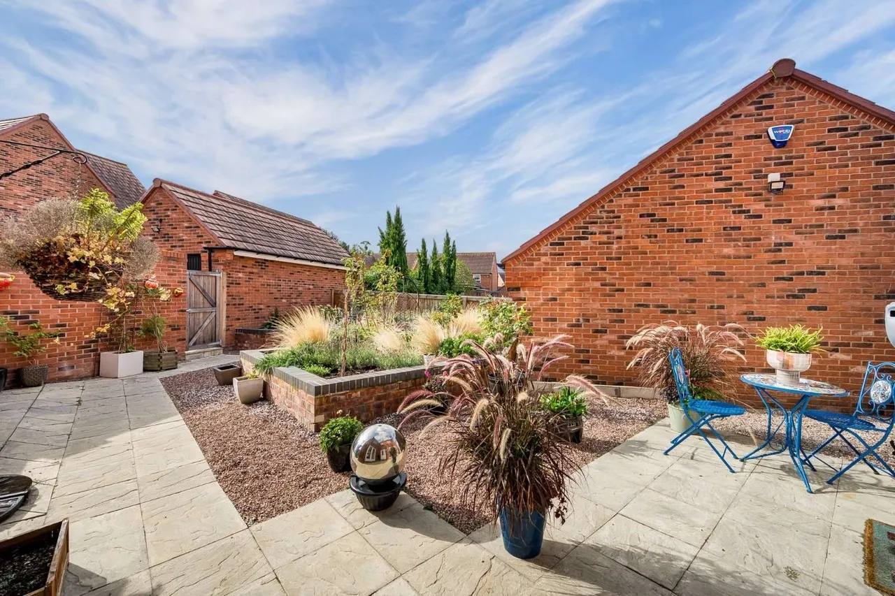Orchid Close, Wilmslow, SK9, photo 16
