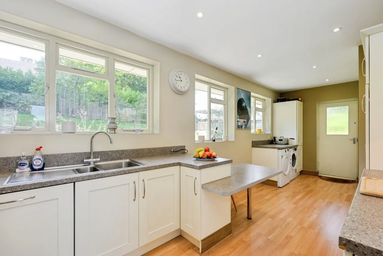Highclere Close, Kenley, CR8, photo 15