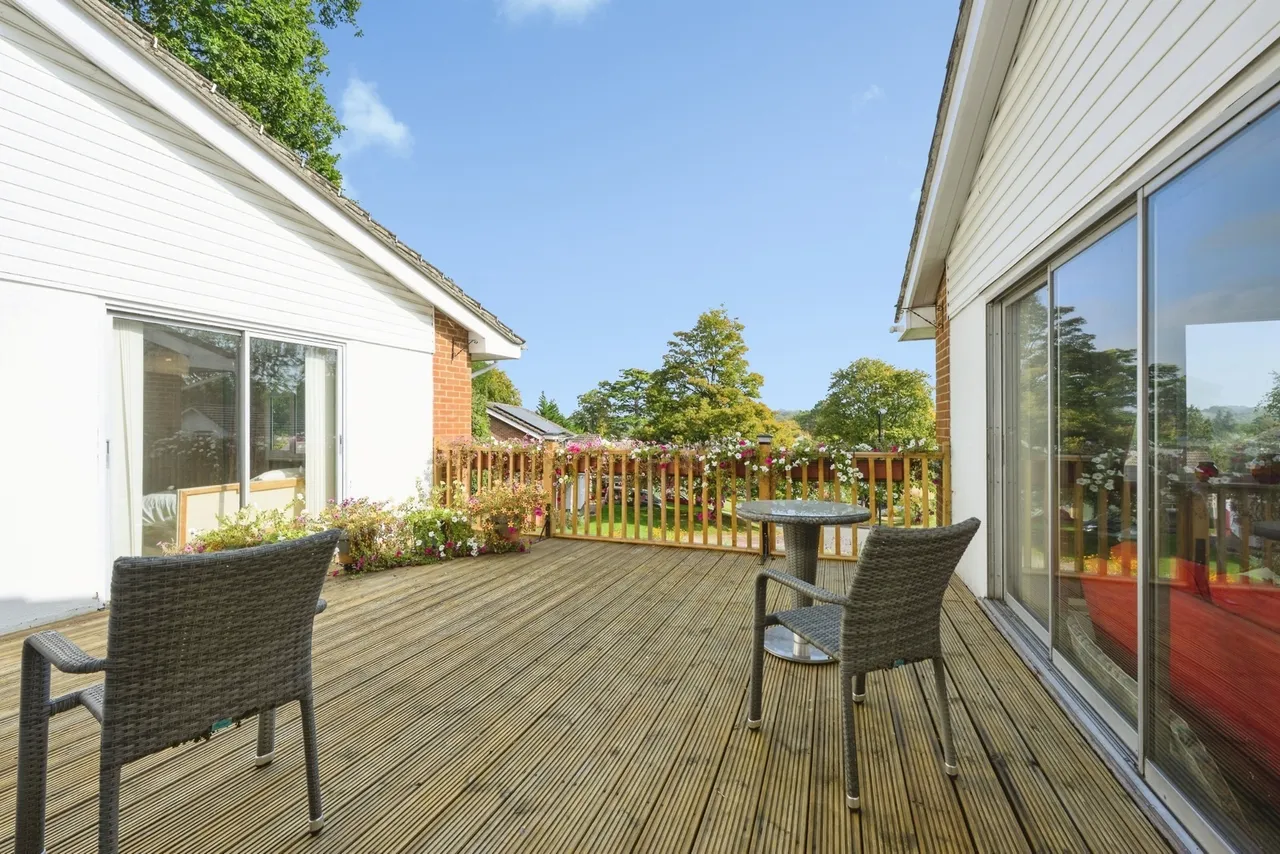 Highclere Close, Kenley, CR8, photo 10