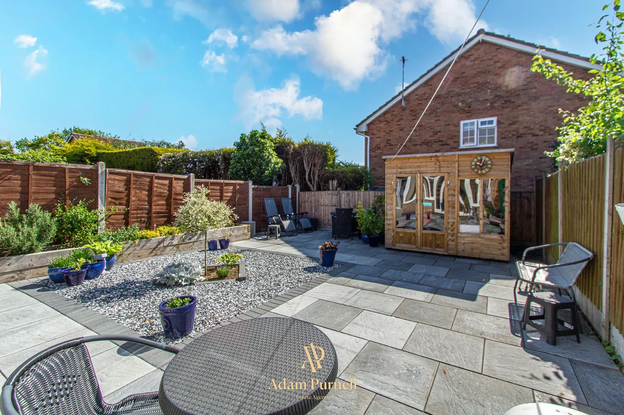 Newquay Close, Hinckley, LE10, photo 14