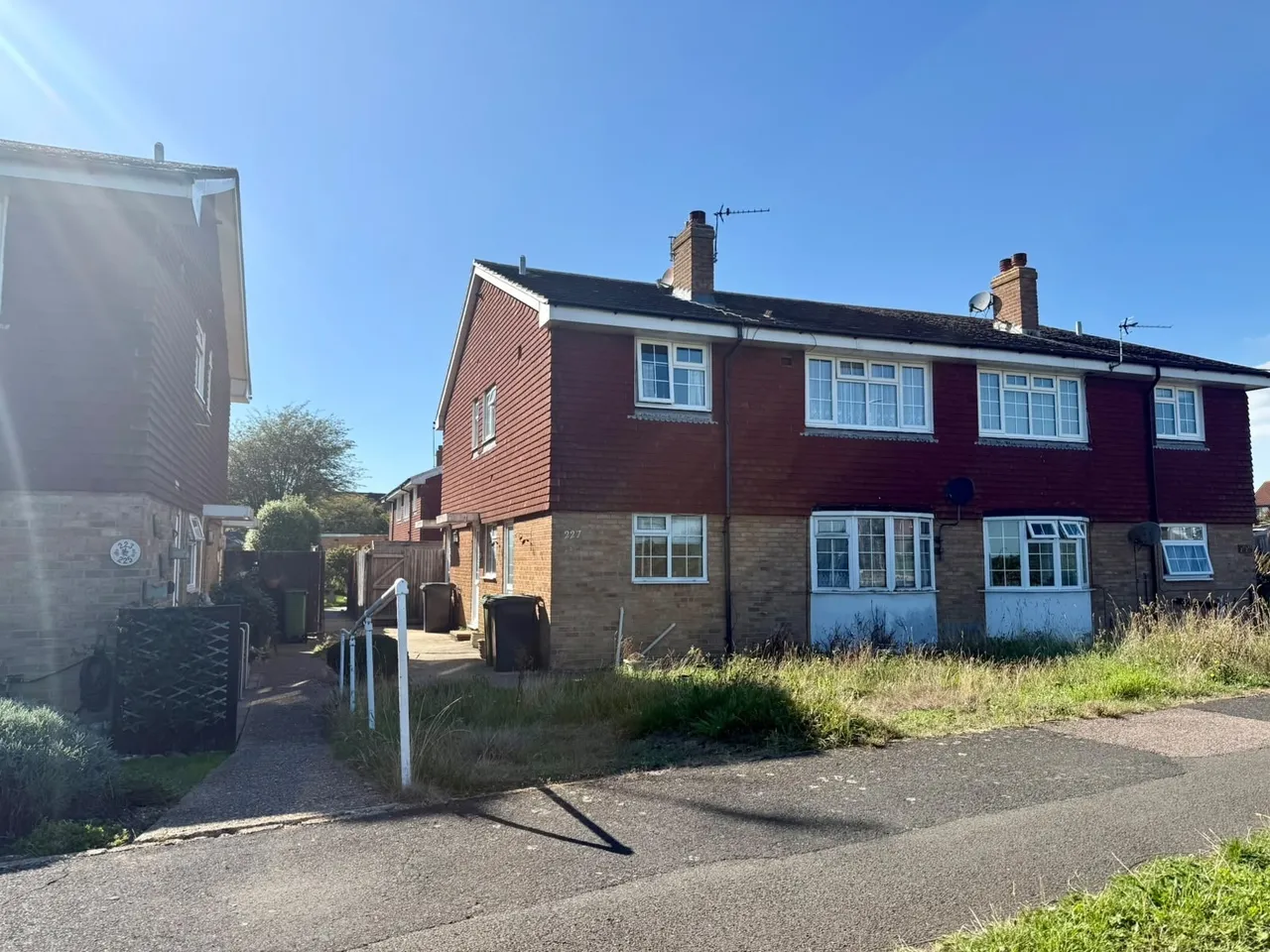 2 bed flat for sale, Priory Road, Eastbourne, BN23