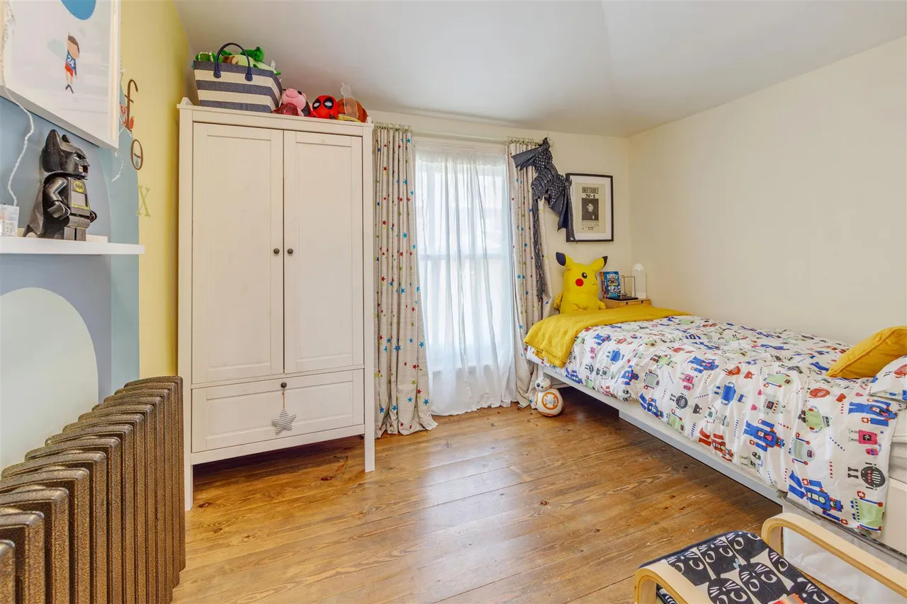 Oak Village, London, NW5, photo 11