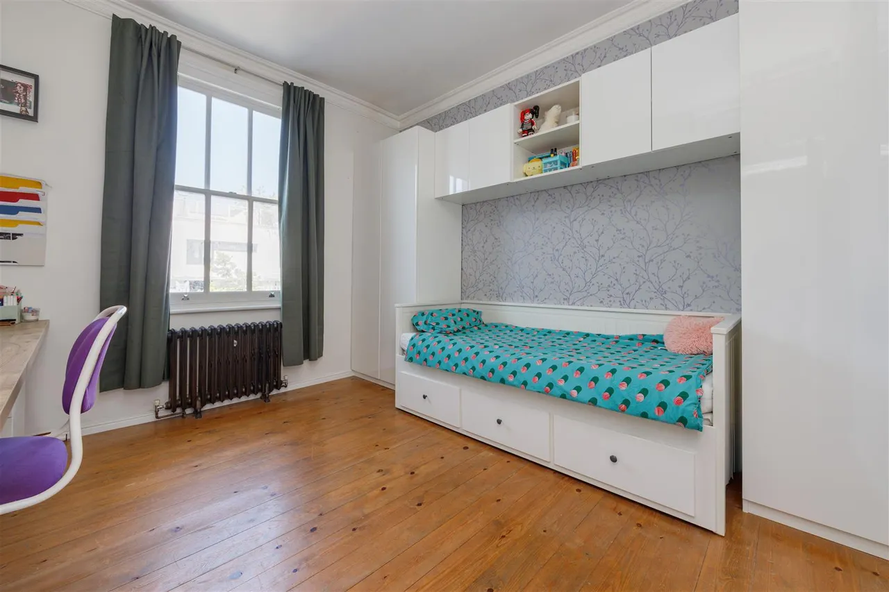 Oak Village, London, NW5, photo 10