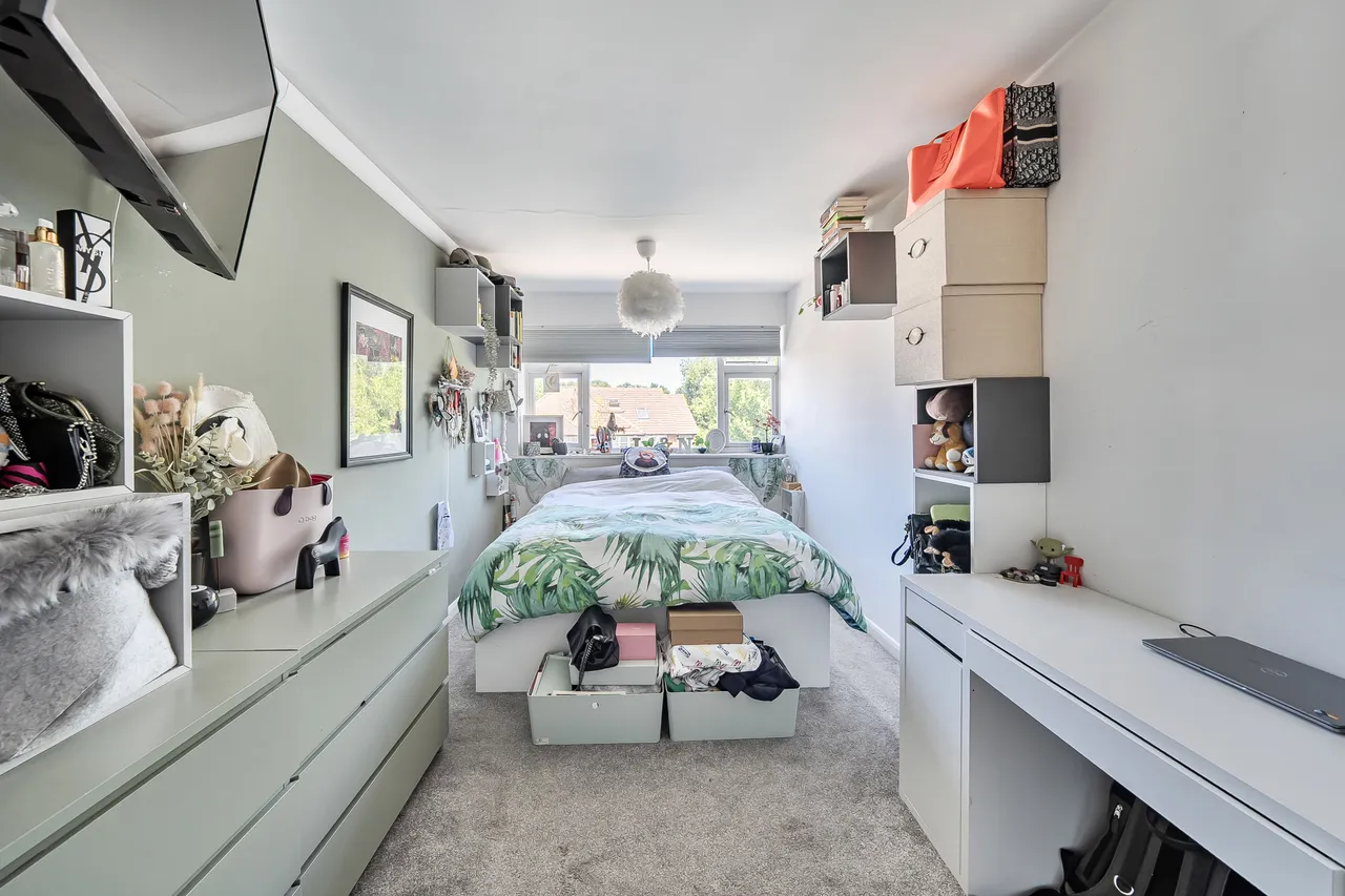 5 Mays Lane, Barnet, photo 8