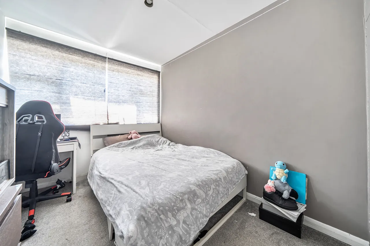5 Mays Lane, Barnet, photo 9