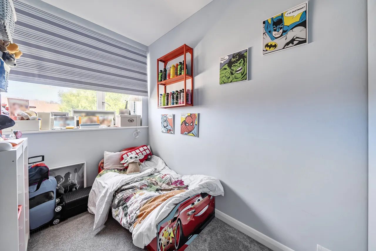 5 Mays Lane, Barnet, photo 10