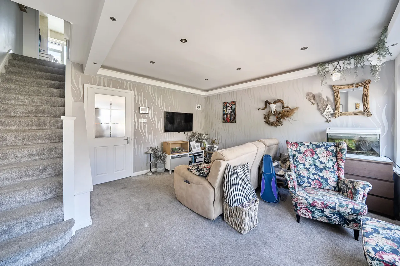 5 Mays Lane, Barnet, photo 6