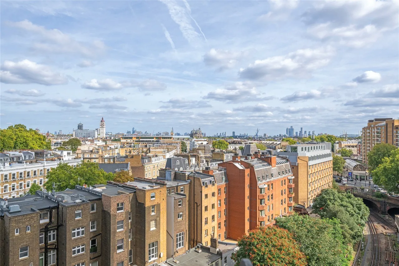 Cromwell Road, London, SW7, photo 14