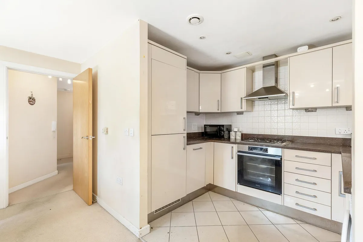 Morden, SM4, photo 14