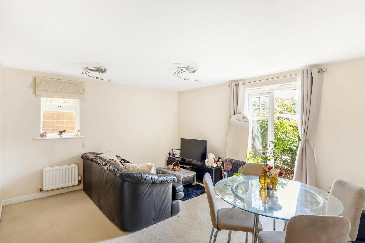 Morden, SM4, photo 11