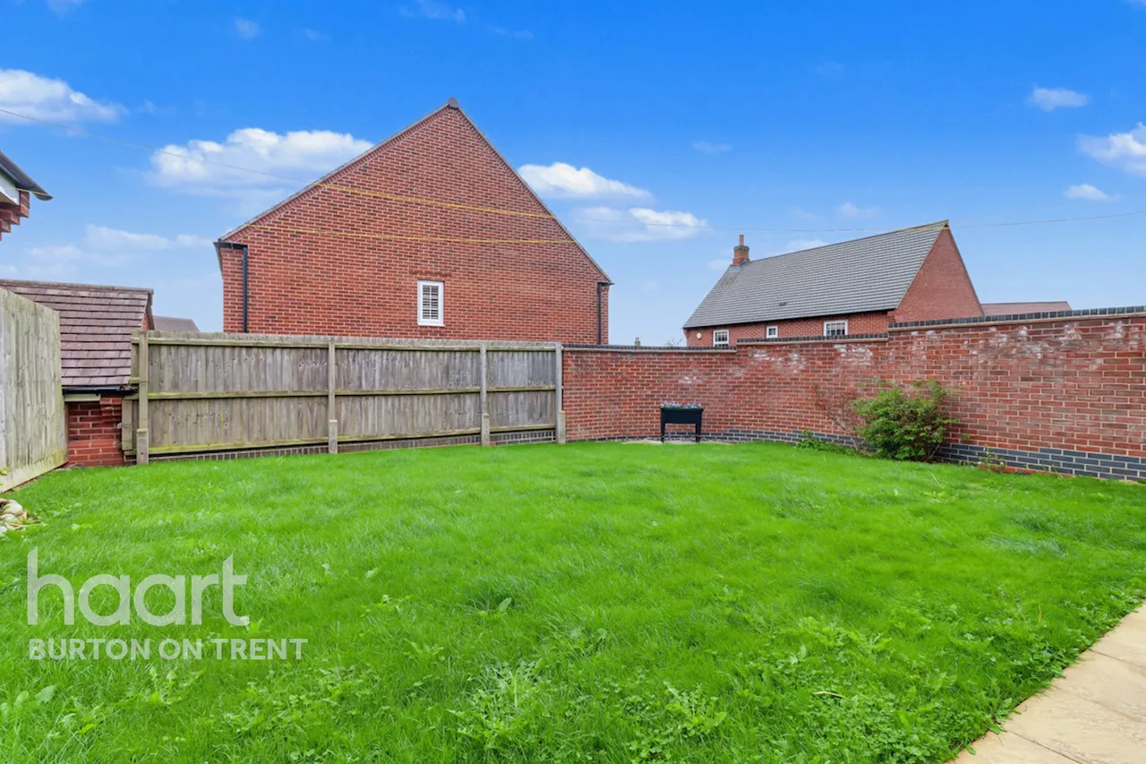 Galloway Road, Burton-On-Trent, DE15, photo 39