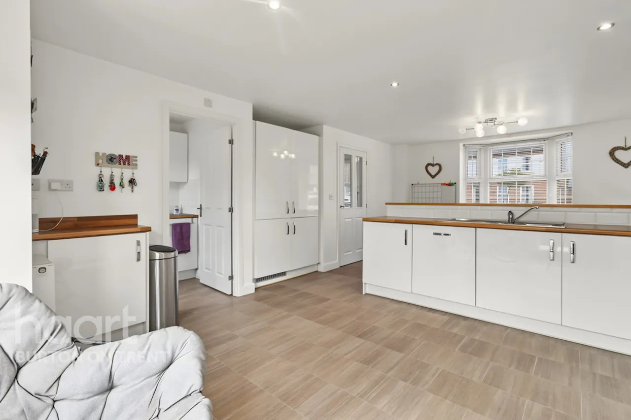 Galloway Road, Burton-On-Trent, DE15, photo 11