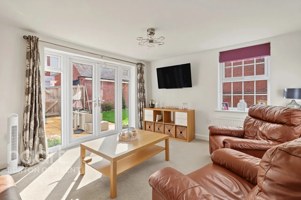 Galloway Road, Burton-On-Trent, DE15, photo 16
