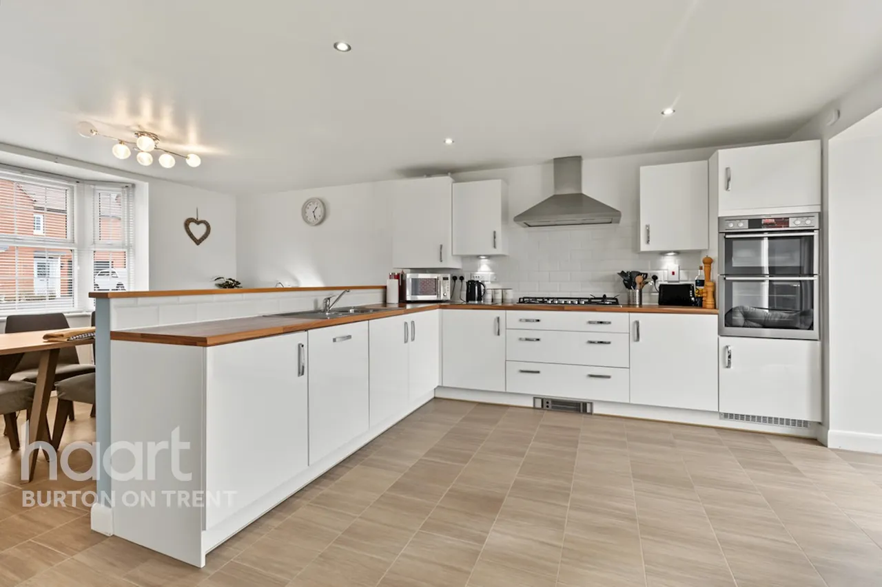 Galloway Road, Burton-On-Trent, DE15, photo 10