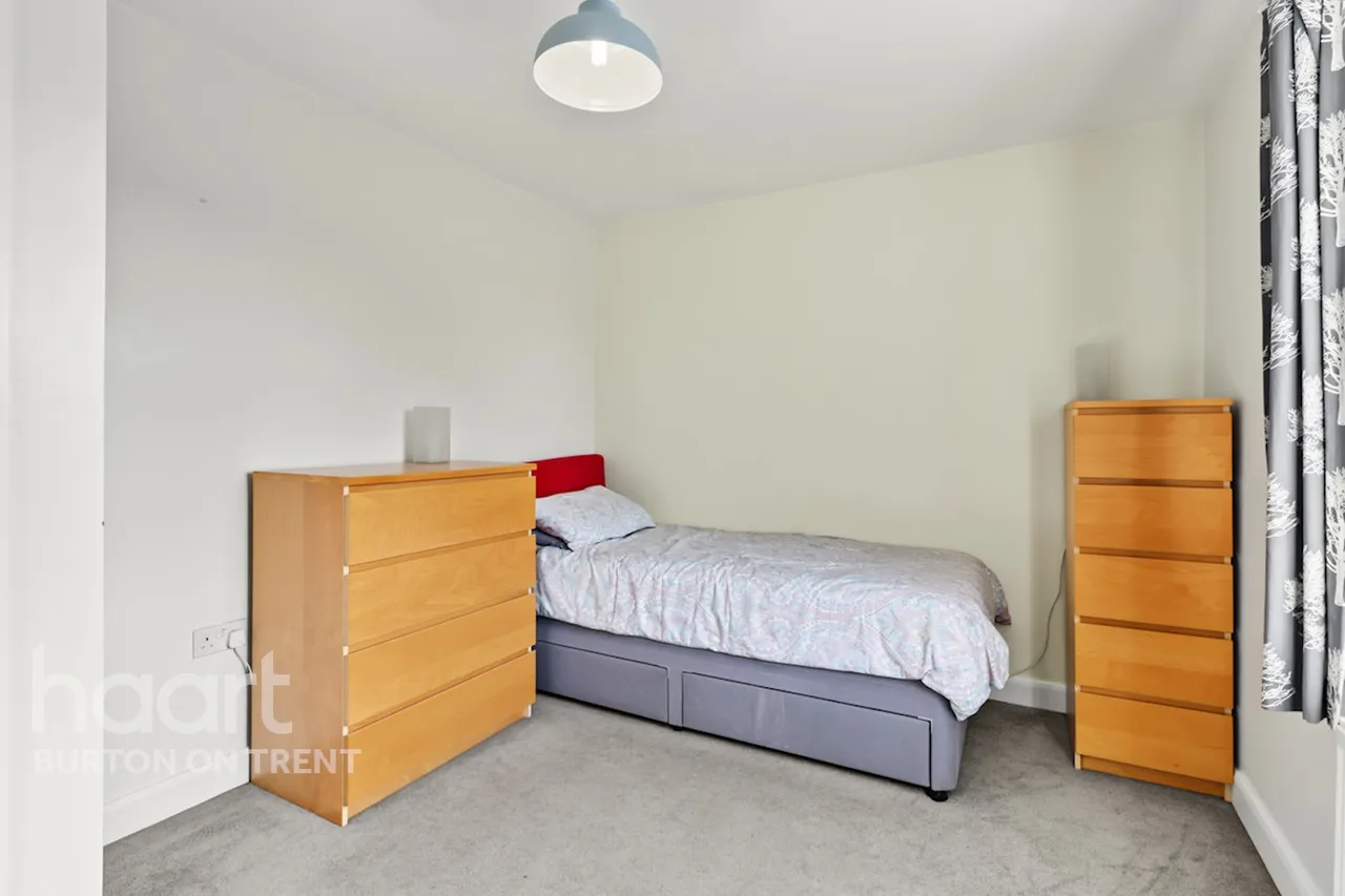 Galloway Road, Burton-On-Trent, DE15, photo 32