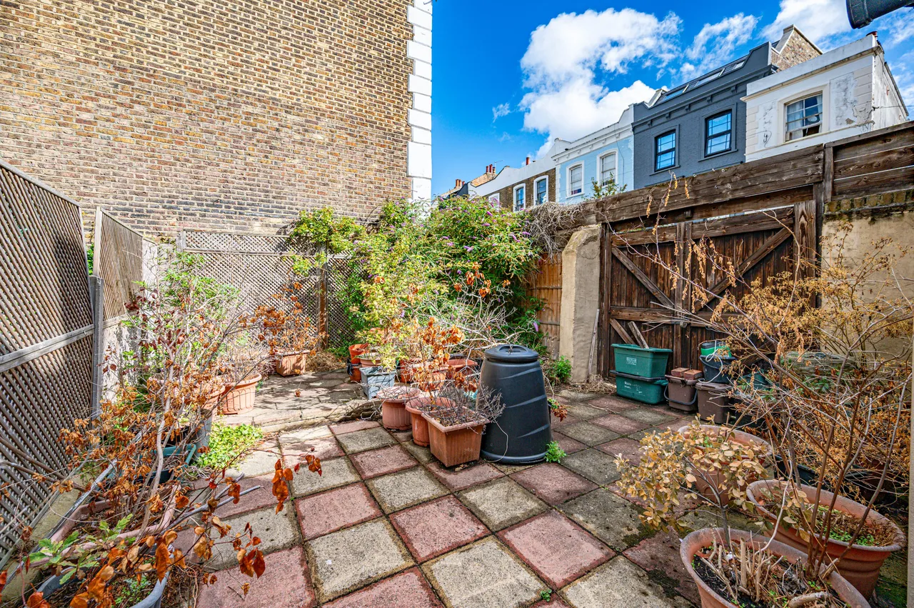 60 Castle Road, London, photo 4
