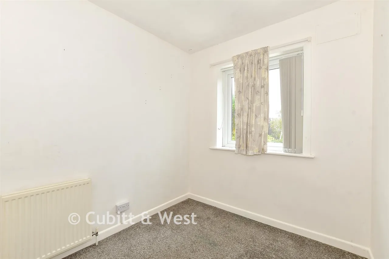 Kent Road, Chichester, PO19, photo 8