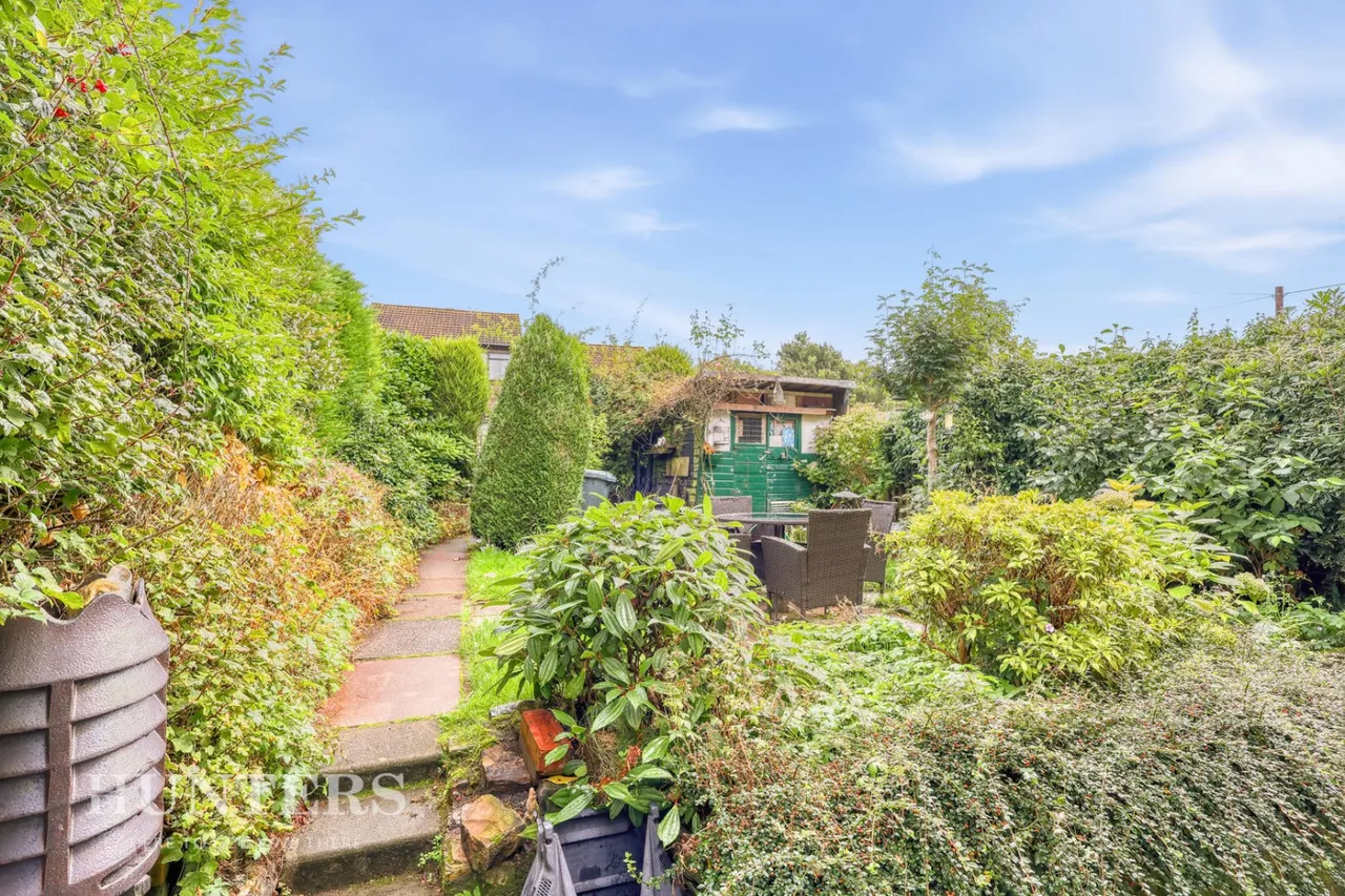 Oakcliffe Road, Smallbridge, OL12, photo 21