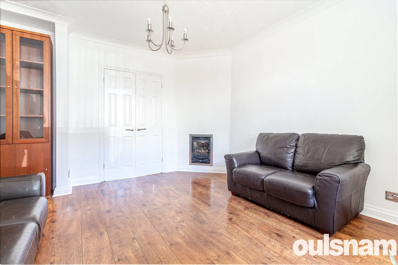 Middlemore Road, Northfield, Birmingham, West Midlands, B31 3UW, photo 4