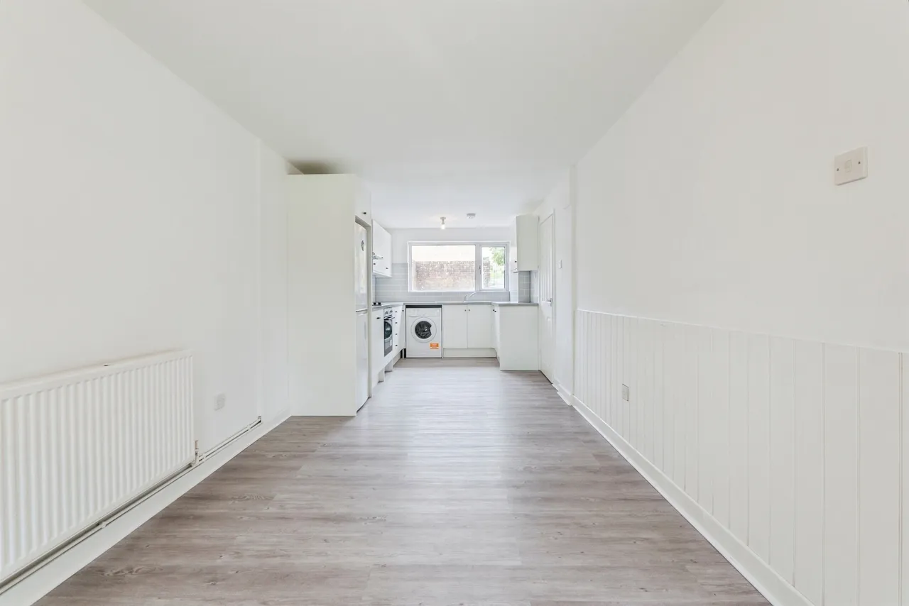 Chapel Wood, Llanedeyrn, CF23, photo 14