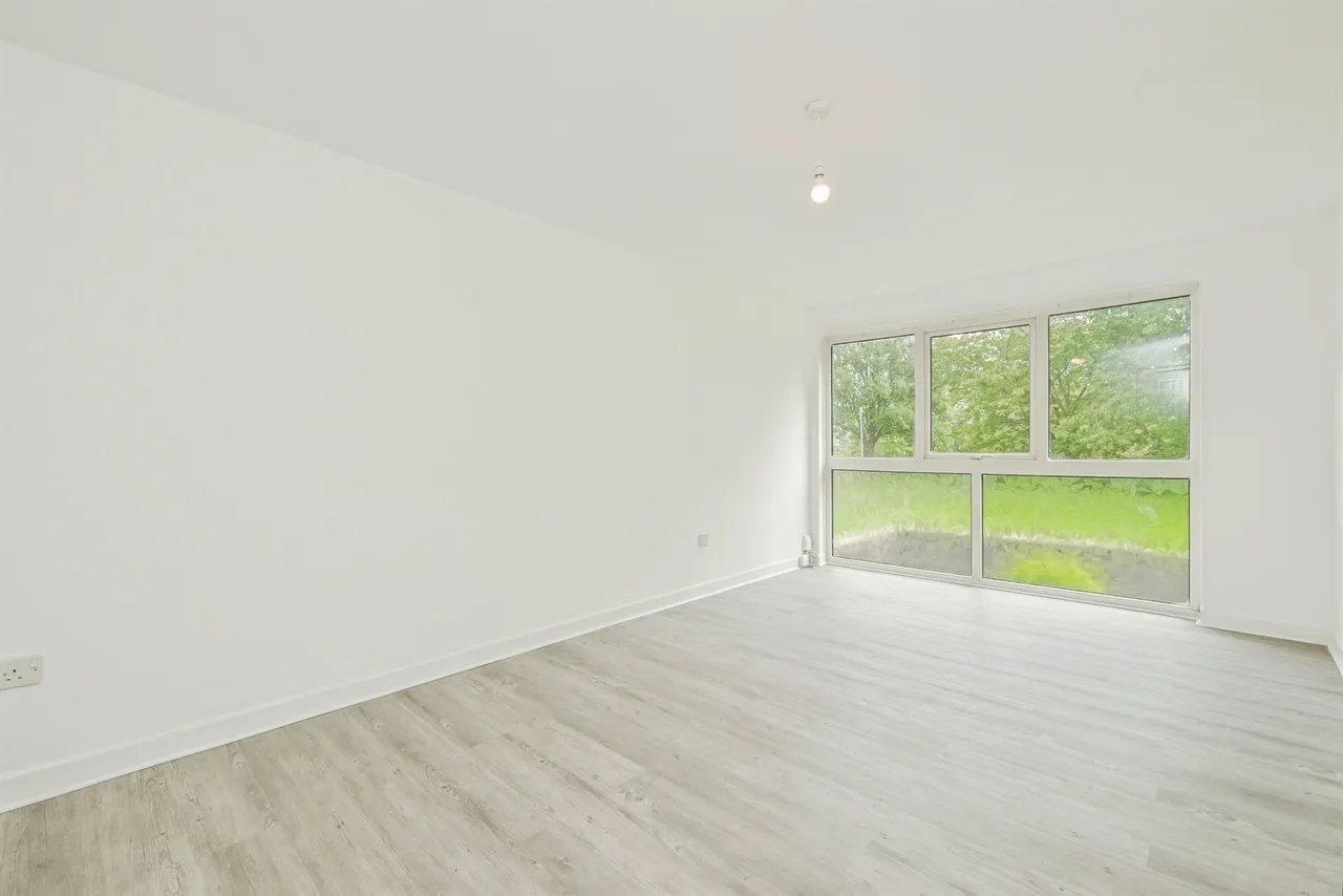Chapel Wood, Llanedeyrn, CF23, photo 12