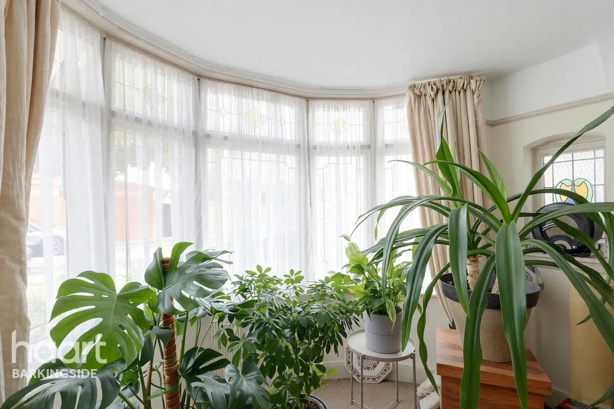 Rosedene Gardens, Gants Hill, IG2, photo 6