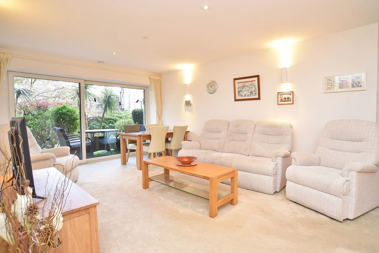 Swan Road, Harrogate, HG1, photo 15