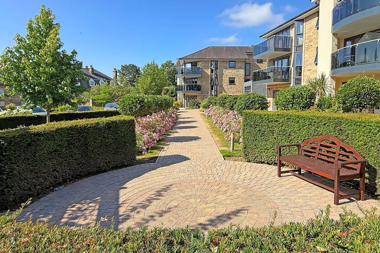 Swan Road, Harrogate, HG1, photo 19