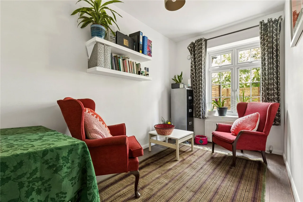 Fountain Road, London, SW17, photo 4
