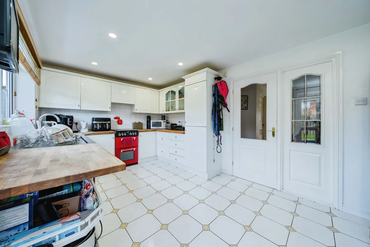 Malmesbury Park, Runcorn, WA7, photo 7
