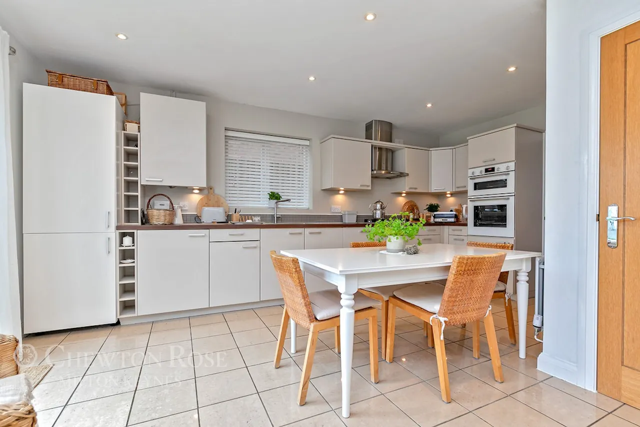 Clifton Moor, Oakhill, photo 9