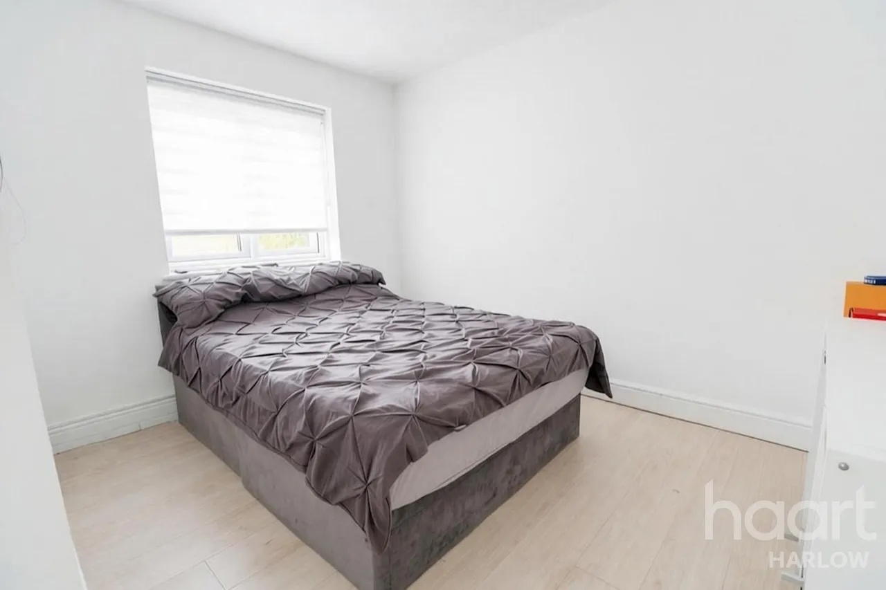 Challinor, Harlow, CM17, photo 12