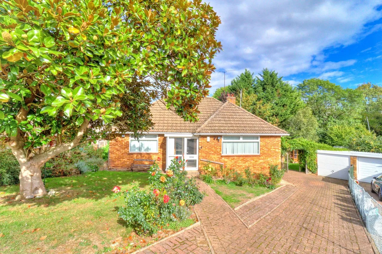 Park Close, Lane End, HP14, photo 15