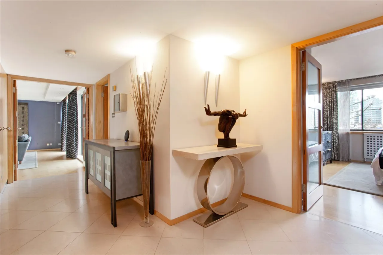 Grosvenor Road, London, SW1V, photo 10