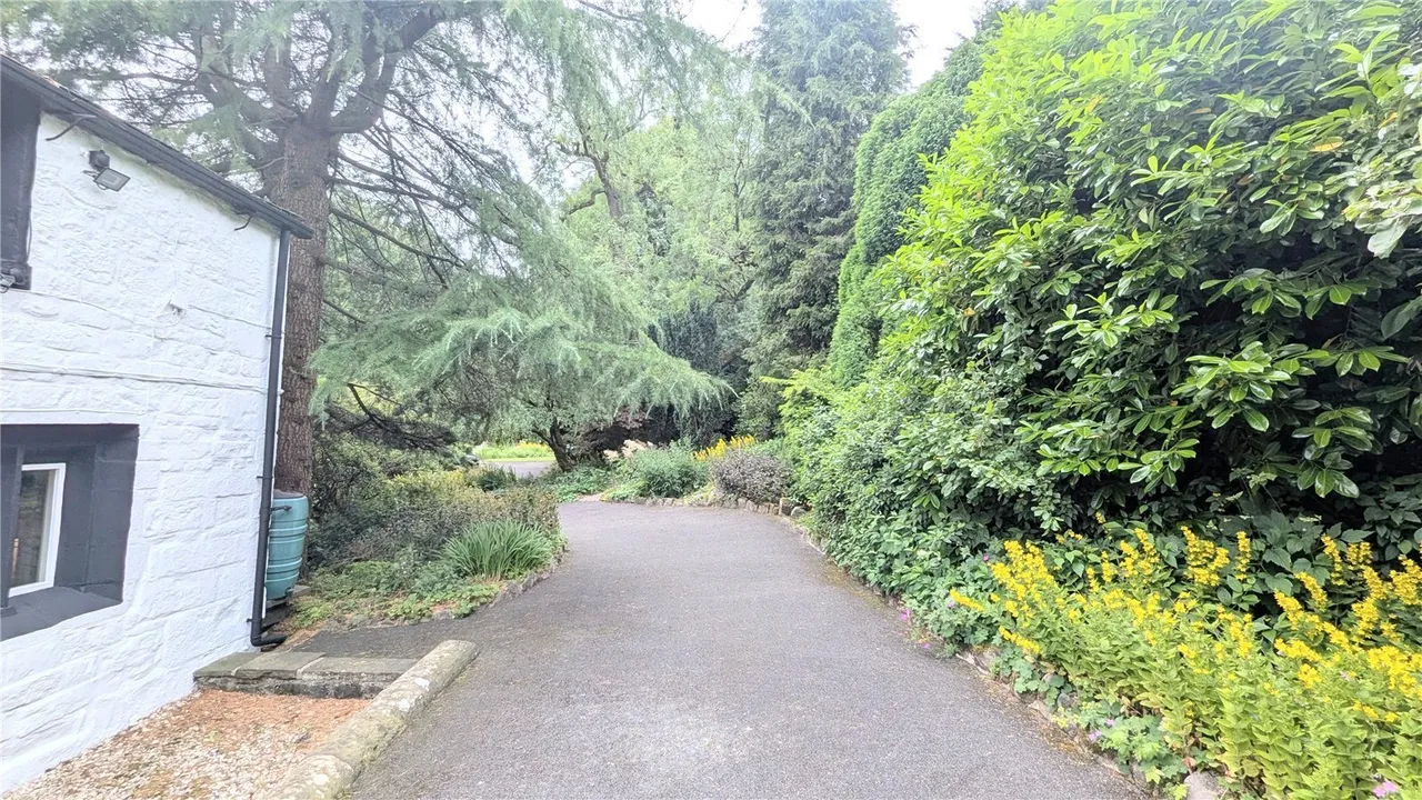 Netherwood Road, Burnley, Lancashire, BB10, photo 32