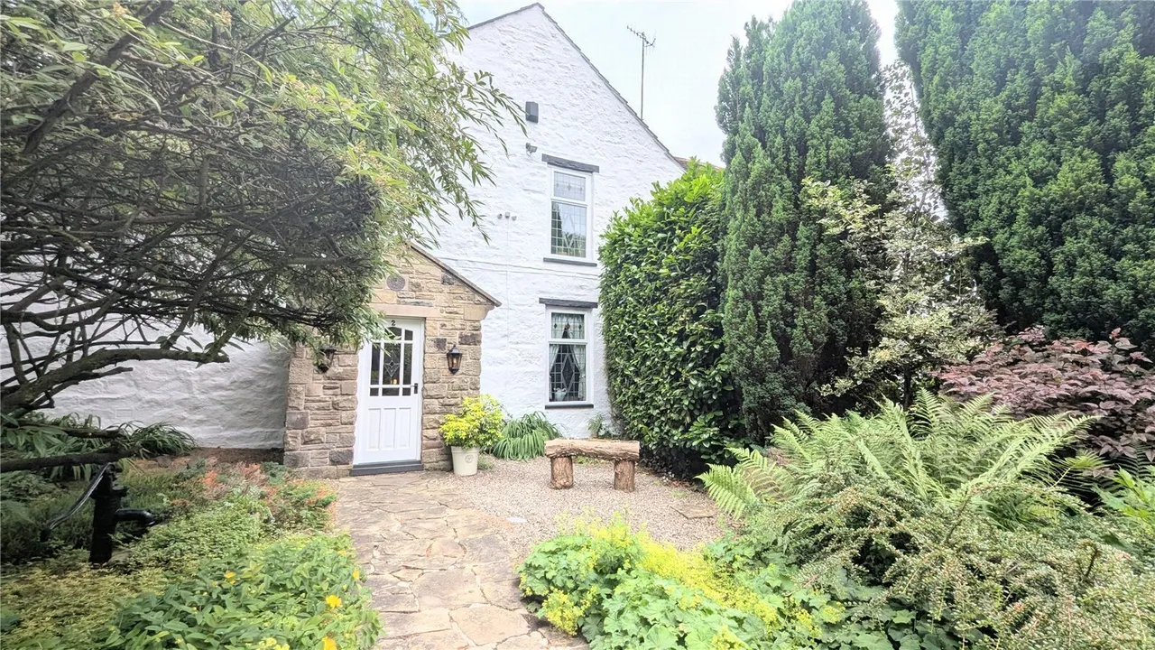 4 bed house for sale — Netherwood Road, Burnley, Lancashire, BB10