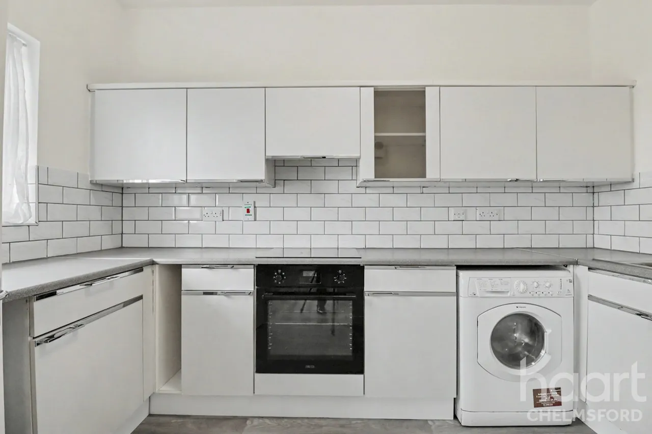 Stapleford Close, Chelmsford, CM2, photo 3