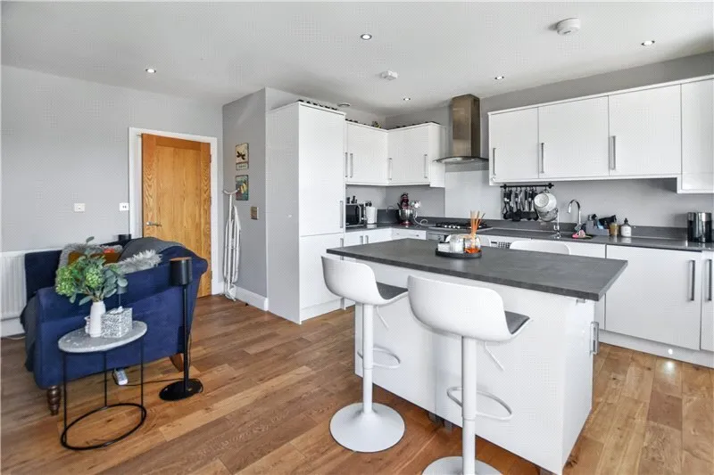 Upper Wickham Lane, Welling, DA16, photo 6