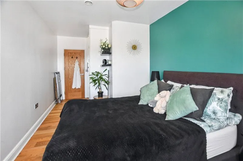 Upper Wickham Lane, Welling, DA16, photo 15