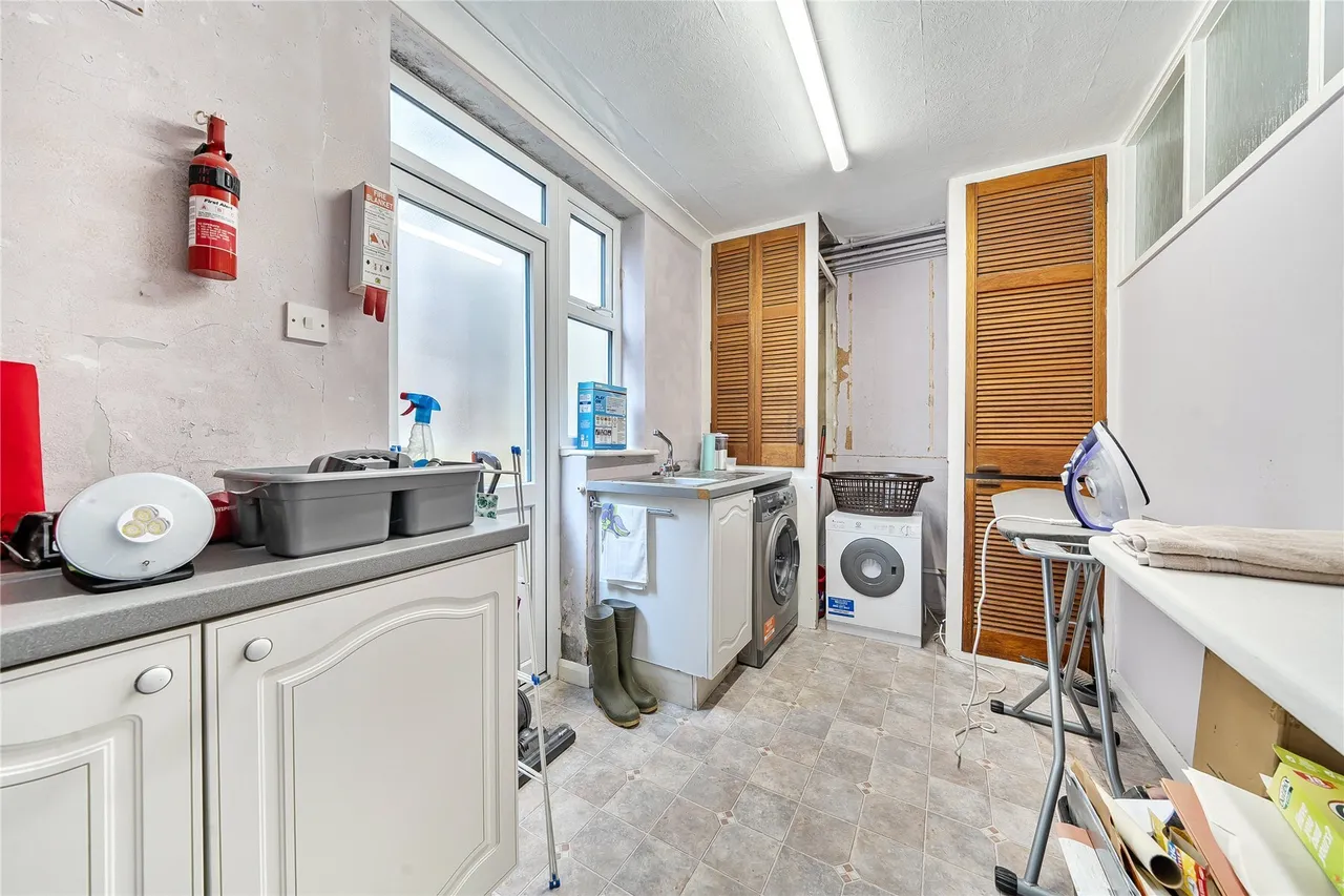 Broomhill Road, Orpington, BR6, photo 19