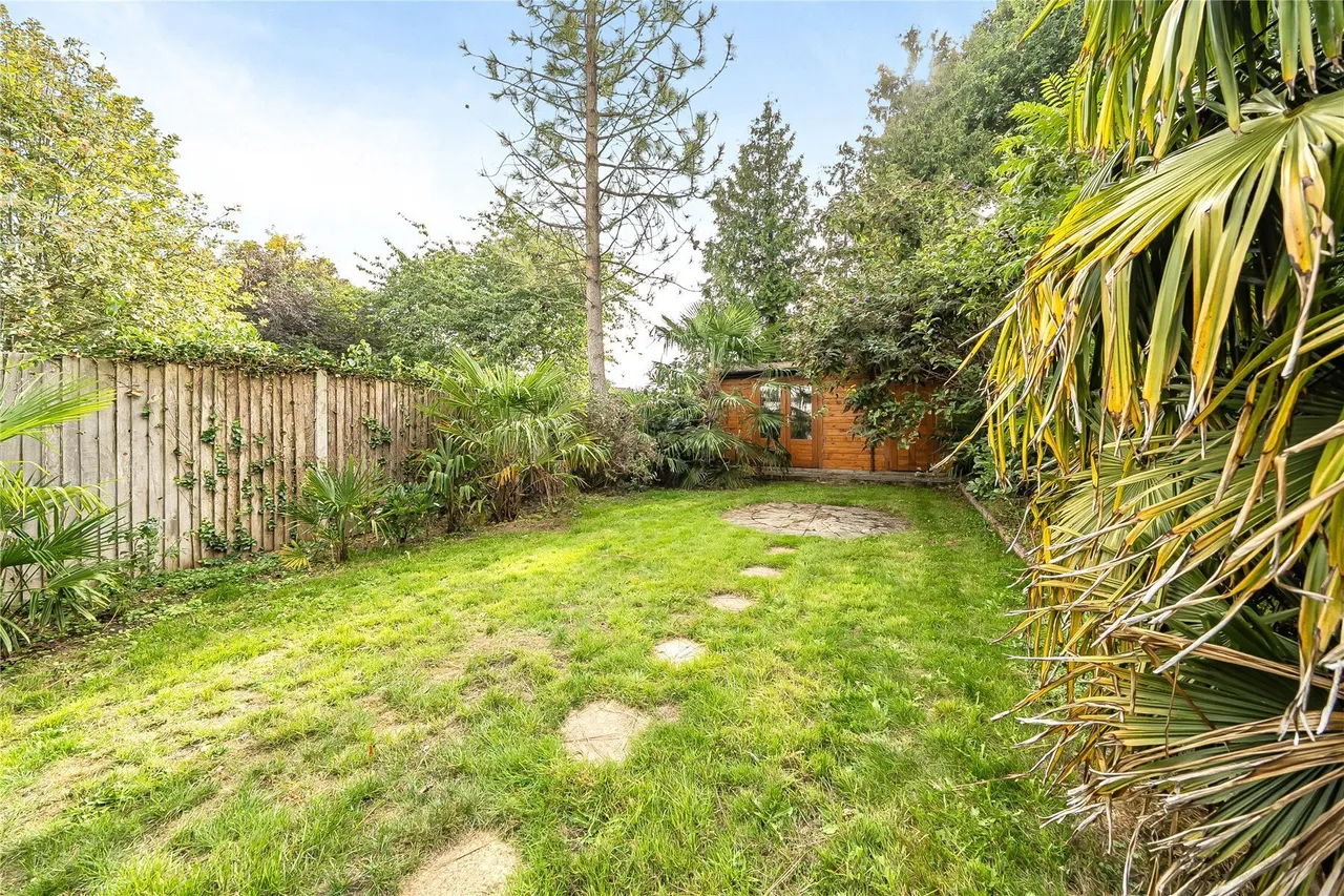 Broomhill Road, Orpington, BR6, photo 13