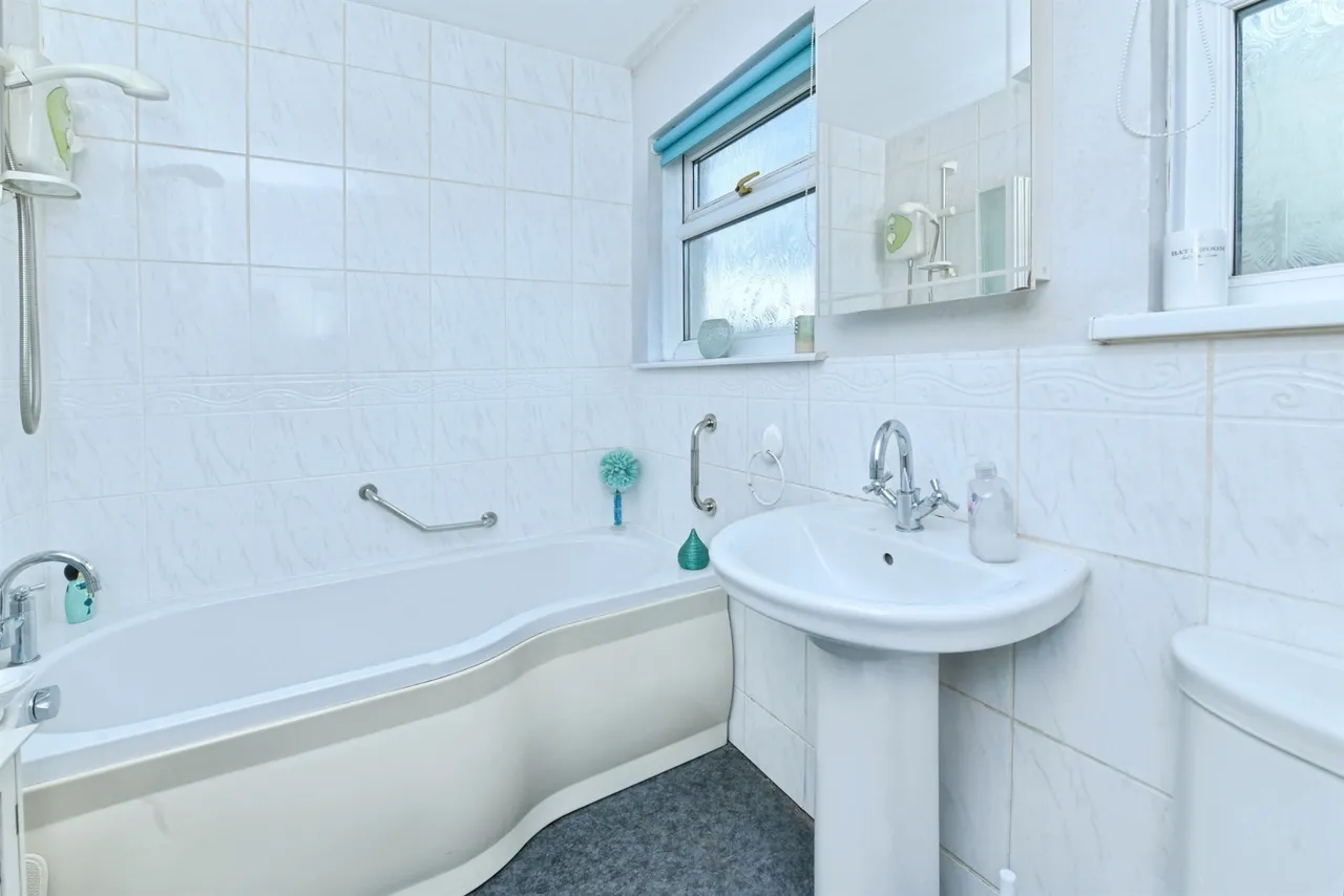 Longmeadow Road, Saltash, photo 8