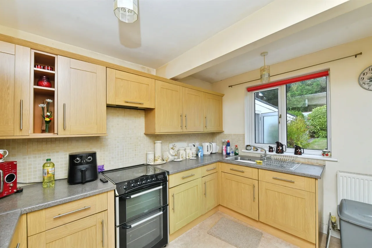 Longmeadow Road, Saltash, photo 7