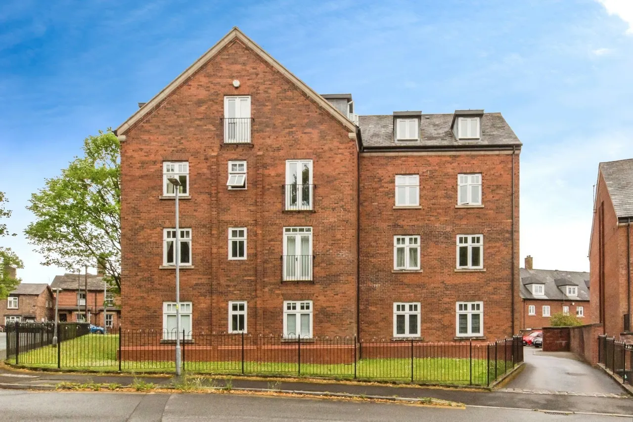 Eastgate, MACCLESFIELD, Cheshire, SK10, photo 13