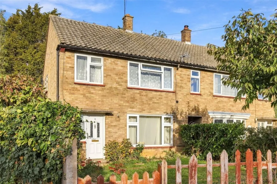 with 3 bedrooms in Matching Green, Harlow, CM17, photo 15