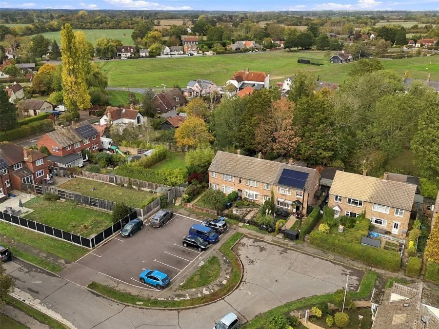 with 3 bedrooms in Matching Green, Harlow, CM17, photo 13