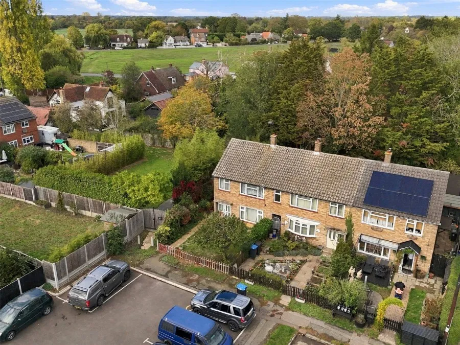 with 3 bedrooms in Matching Green, Harlow, CM17, photo 27